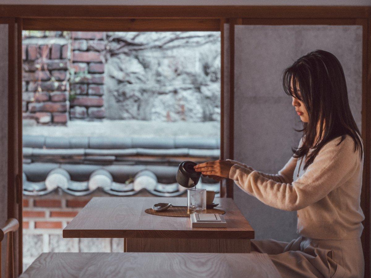 16:00 · Traditional Korean Tea & Mindful Welcome schedule