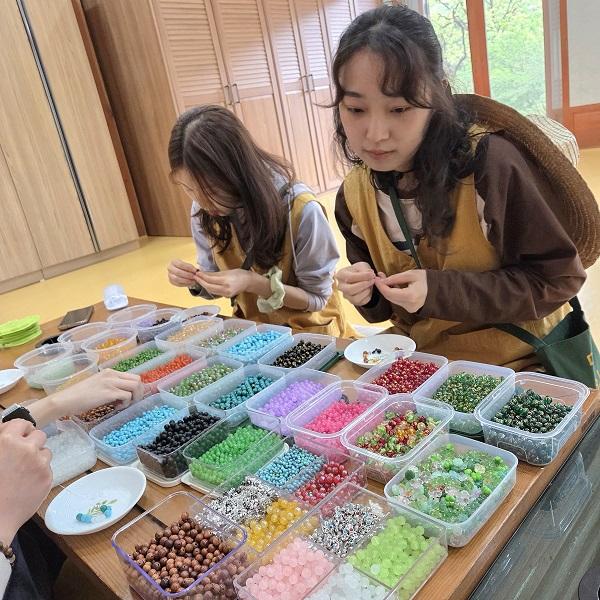 Geumsunsa Half-Day Temple Experience — 3 Hours