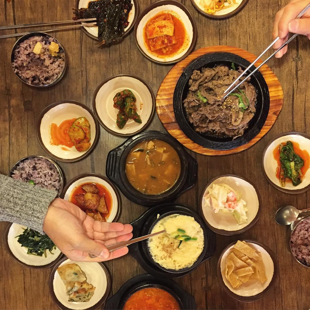 18:30 · Korean Welcome Dinner & Restful Evening schedule