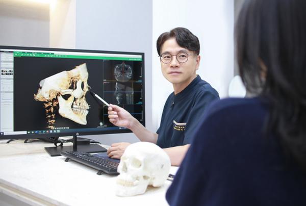 Seoul Rhinoplasty & Recovery Journey thumbnail 9