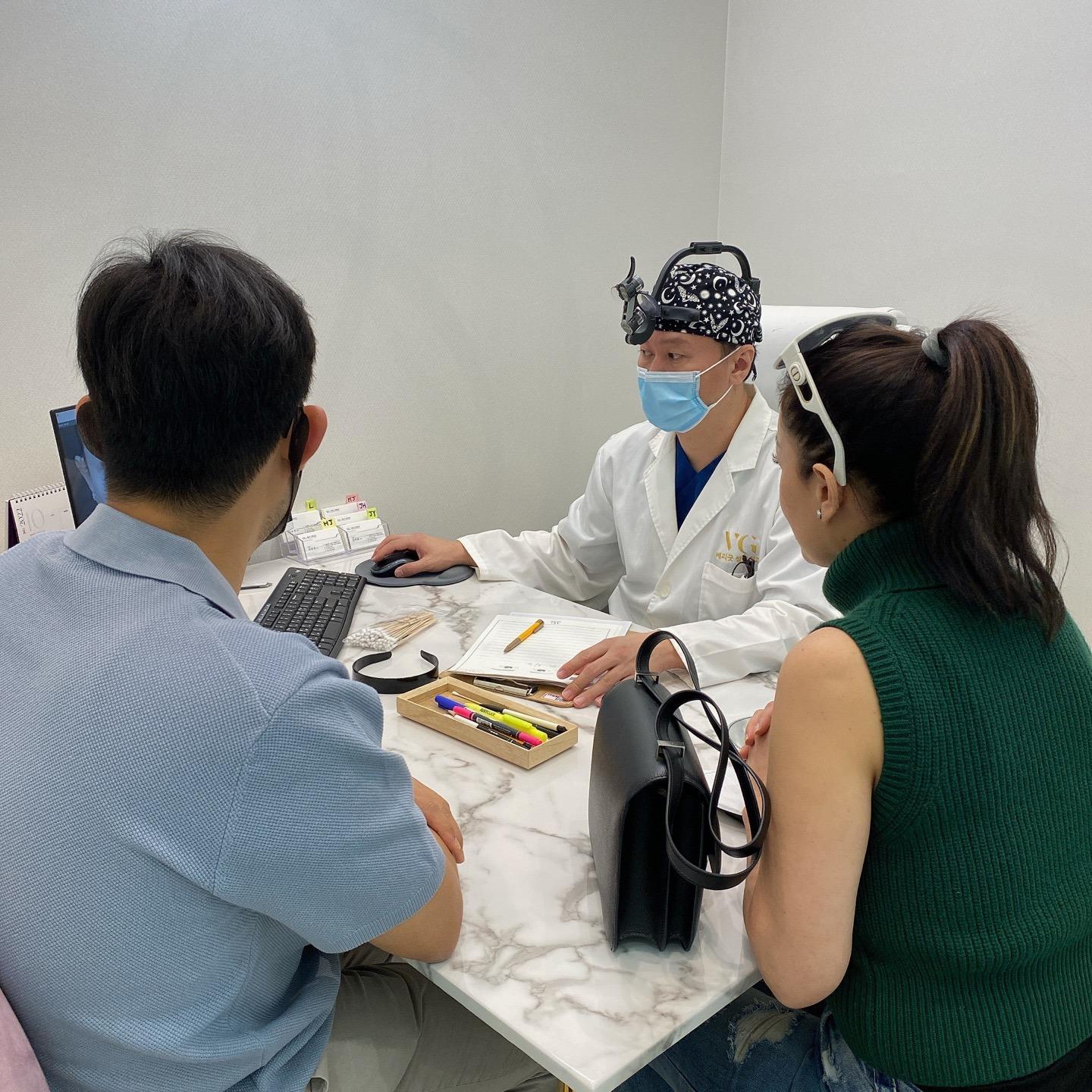 Seoul Breast Augmentation Surgery & Recovery Journey – 9 Days thumbnail 3