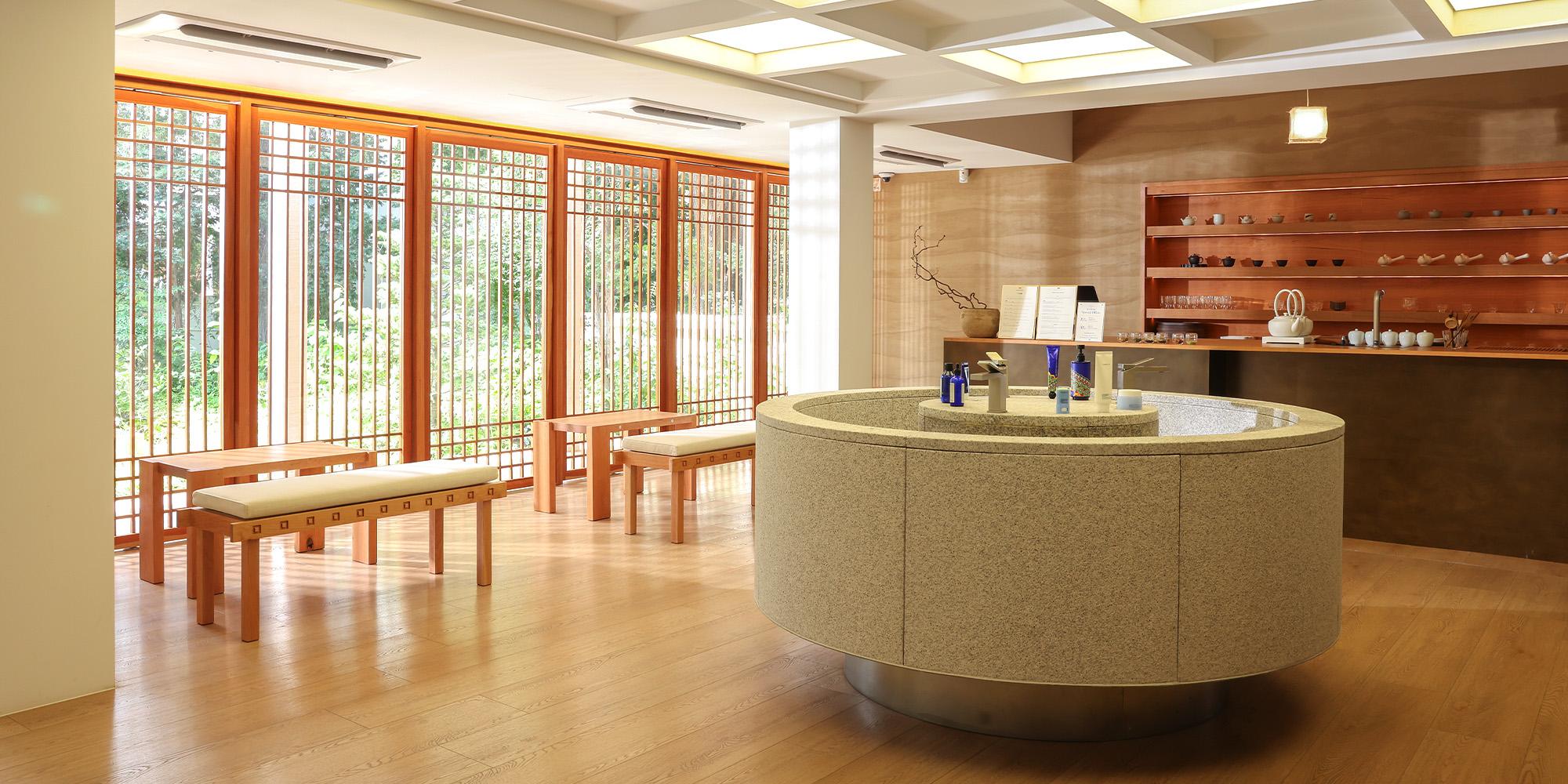 15:00 · Pyunkang Yul Beauty & Korean Tea Experience schedule